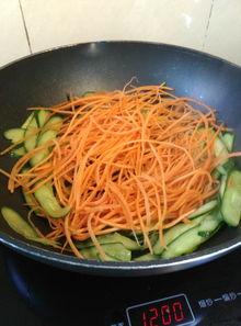 拌面条吃的瓜,拌面条与瓜果的完美邂逅