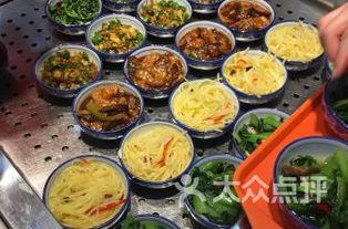 吉祥村吃瓜,揭秘乡村生活趣味瞬间