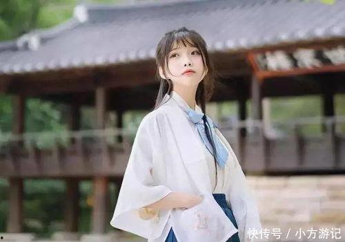 吃瓜兔兔汉服白色,吃瓜兔兔演绎纯白汉服之美