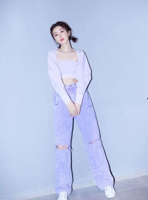 汉服吃瓜富婆,揭秘古代贵族生活点滴