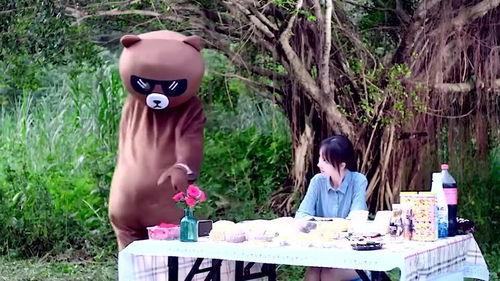 吃瓜小熊中戏女生,中戏女生背后的故事