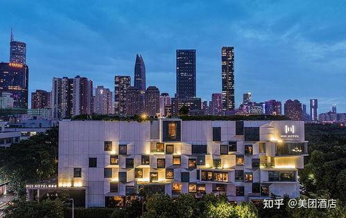 赛格广场吃瓜,吃瓜群众的热闹现场，揭秘网红打卡地的魅力