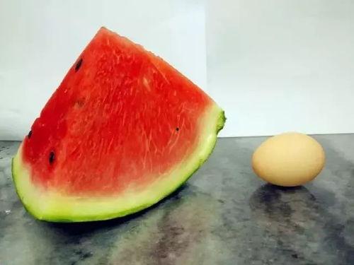 吃鲜瓜升血糖吗,适量食用，血糖无忧