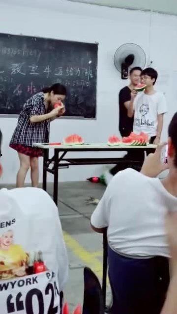 金华女教师吃瓜,一场网络舆论的风暴与反思